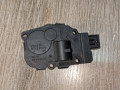 моторчик заслонки печки Mercedes-Benz E-Класс W212/S212/C207/A207 2010, 2.2 л., дизель, АКПП, седан, задний привод, правый руль, EFB330 - фото №3