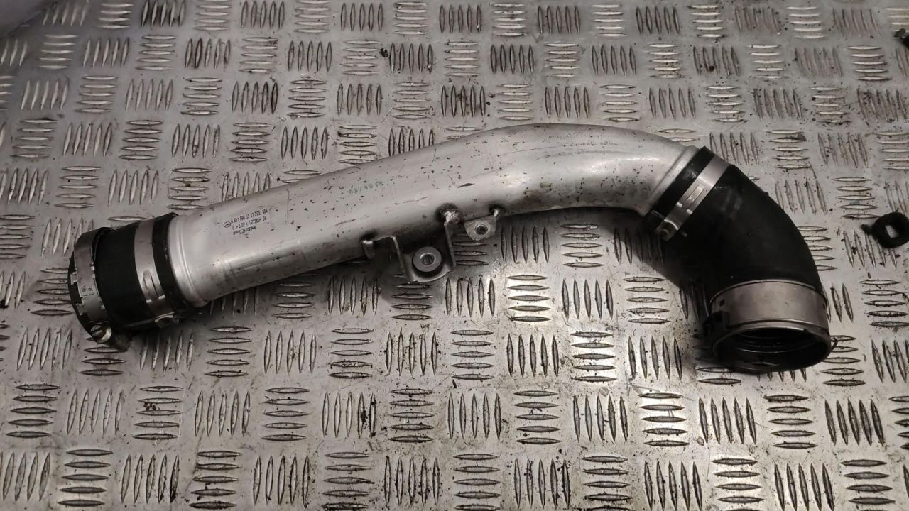 патрубок интеркулера Mercedes-Benz GLC-Класс X253/C253 2016, 2.2 л., дизель, 6510905337 - фото №1