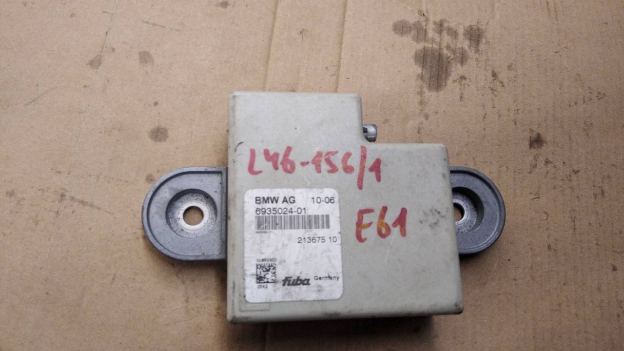 антенна BMW 5 серия E60/E61 2006, 6935024 - фото №1