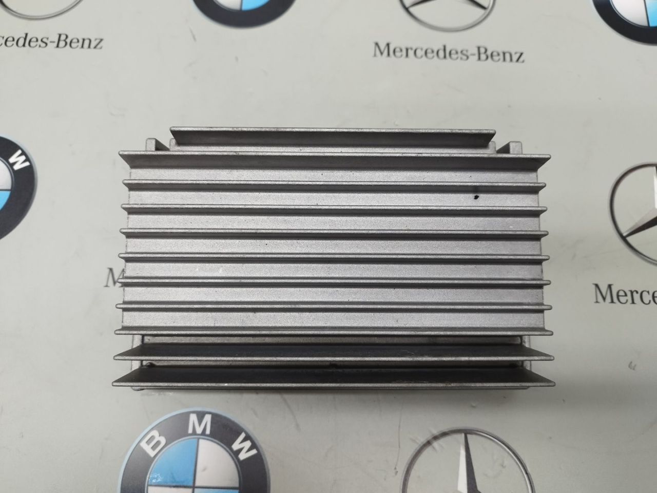 усилитель музыкальный BMW X3 F25 2012, 3.0 л., N52 B30 A, бензин, 9253196 - фото №1