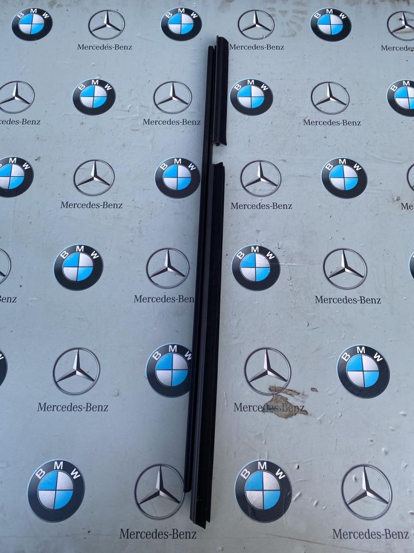 молдинг стекла BMW 2023, 2.0 л., бензин, 416, 7433107 - фото №1
