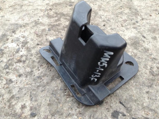 кронштейн форсунки омывателя фары BMW X5 E70 [рестайлинг] 2012, 3.0 л., N57 D30 A, дизель, АКПП, внедорожник 5 дв., 7223005