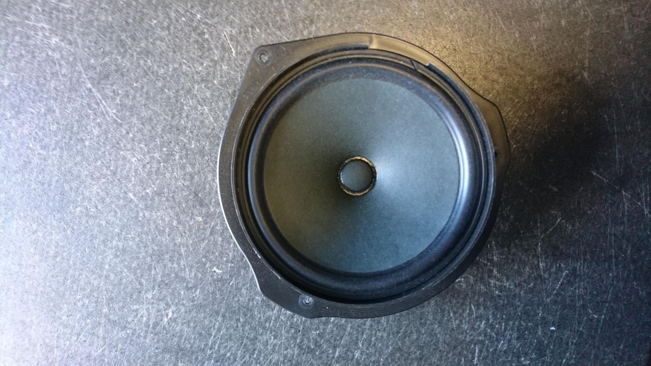 динамик двери Mercedes-Benz M-Класс W166 2015, 3.0 л., OM 642.826, дизель, АКПП, cthsq, внедорожник 5 дв., A2049062401 - фото №1