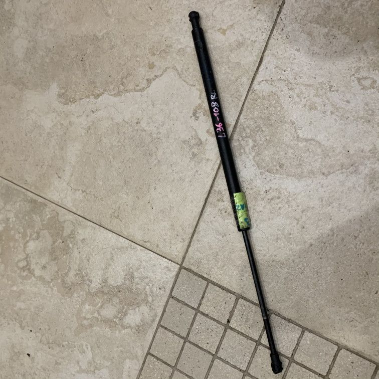 амортизатор капота BMW X5 E53 2003, 4.6 л., бензин, АКПП, внедорожник 5 дв., 8402405 - фото №1