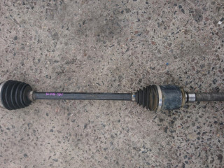 полуось передняя правая (приводной вал, ШРУС) Mercedes-Benz M-Класс W166 2015, 3.0 л., OM 642.826, дизель, АКПП, cthsq, внедорожник 5 дв., A1663301300, A1663301501