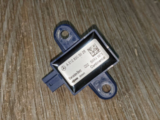 датчик удара Mercedes-Benz E-Класс W212/S212/C207/A207 2010, 2.2 л., дизель, АКПП, седан, задний привод, правый руль, A2128205026