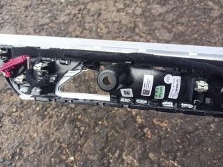 молдинг двери задней правой BMW 7 серия G11/G12 2017, 3.0 л., дизель, 7464646