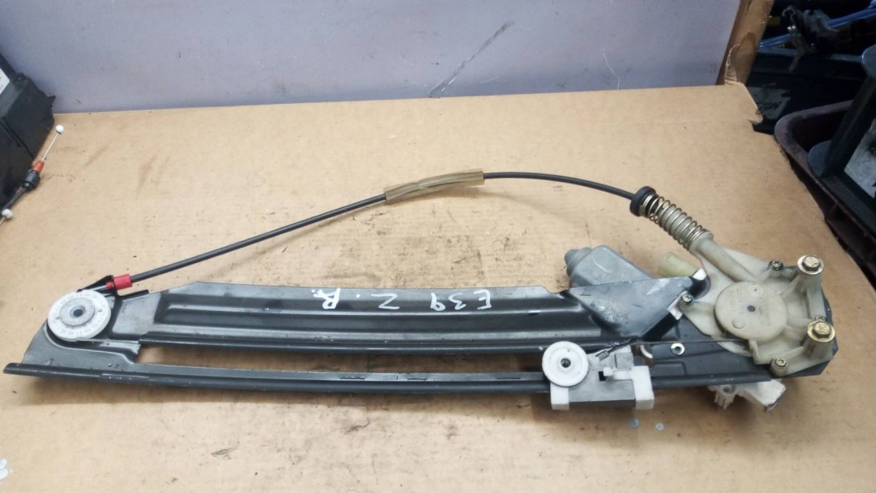 стеклоподъемник электрический задний правый BMW 5 серия E39 2000, 8360512 - фото №1