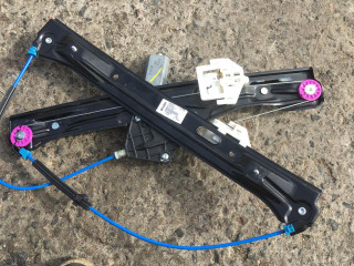 стеклоподъемник передний левый BMW 3 серия F30/F31 [рестайлинг] 2018, 2.0 л., B48 B20 A, бензин, АКПП, седан, правый руль, 7259824