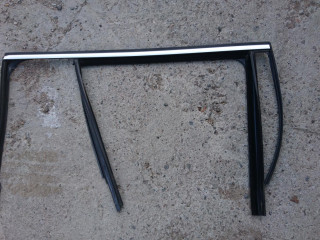 наружная декоративная накладка двери задней правой Mercedes-Benz GL-Класс X166 2014, 3.0 л., OM 642.826, дизель, АКПП, белый, внедорожник 5 дв.