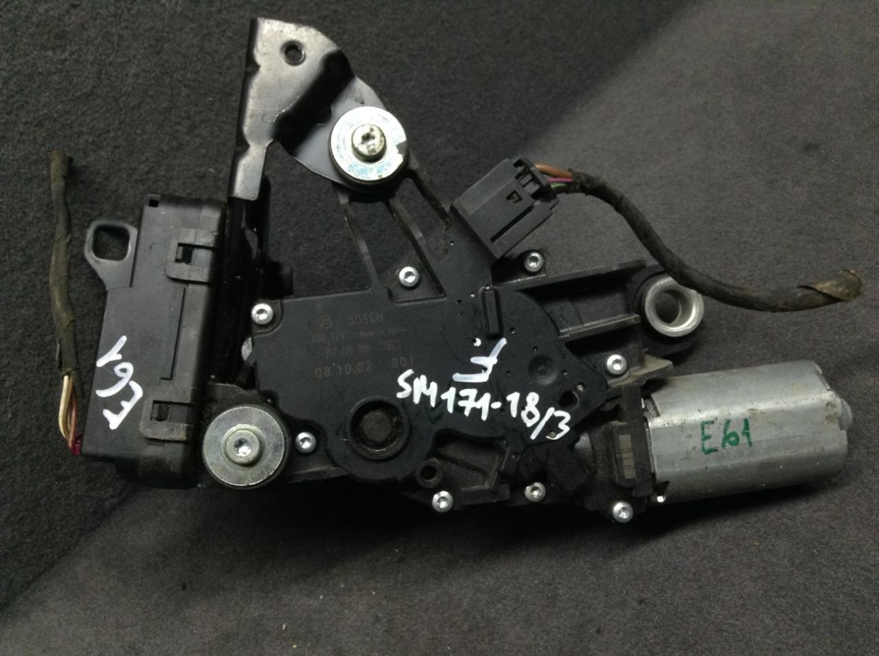 моторчик заднего стеклоочистителя (дворника) BMW 5 серия E60/E61 2005, 2.5 л., N52 B25 A, бензин, АКПП, универсал, 7208602, 1397220905 - фото №1