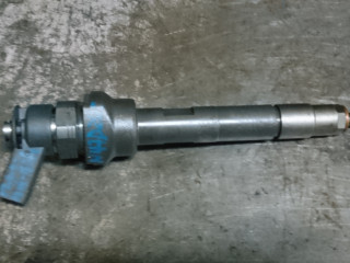 форсунка BMW X1 E84 [рестайлинг] 2013, 2.0 л., N47 D20 C, дизель, АКПП, универсал, 13537798446, 0445110289