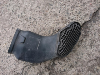 воздуховод ДВС (Вентиляционный канал) BMW 5 серия E60/E61 [рестайлинг] 2008, 2.0 л., N47 D20 A, дизель, АКПП, универсал, 13717796692