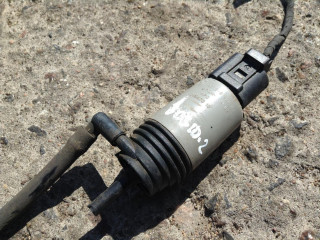 насос (моторчик) омывателя стекла BMW 5 серия E60/E61 2005, 3.0 л., дизель, АКПП, седан