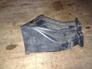 воздуховод (дефлектор) радиатора BMW 3 серия E90/E91/E92/E93 [рестайлинг] 2008, 4.0 л., S65 B40 A, бензин, АКПП, седан, 7906806