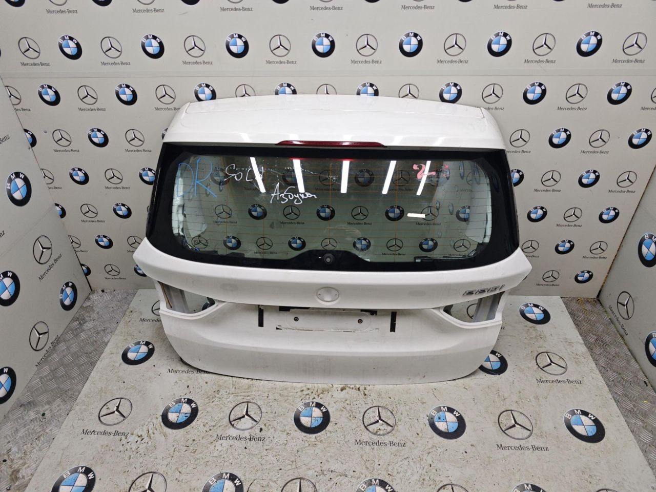 крышка багажника (дверь 3-5) BMW 2 серия Active Tourer F45 2015, 2.0 л., бензин - фото №1