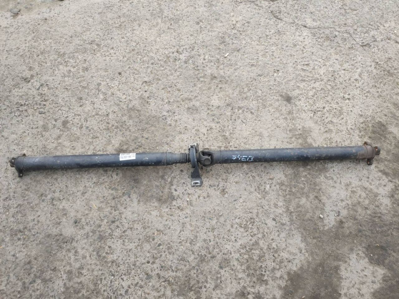 карданный вал Mercedes-Benz C-Класс W204/S204 2008, 2.1 л., дизель, МКПП, серебро, седан, 2044100406 - фото №1