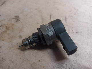 pегулятор давления топлива BMW 3 серия E90/E91/E92/E93 [рестайлинг] 2008, 2.0 л., N47 D20 A, дизель, 0281002738