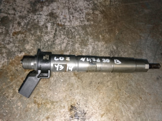 форсунка BMW 2009, 2.0 л., N47 D20 B, дизель, МКПП, хетчбэк 5 дв., 7800599, 04451170001