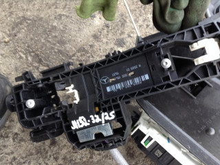 скелет ручки двери задней правой Mercedes-Benz M-Класс W166 2012, 2.1 л., OM 651.960, дизель, АКПП, мокрый асфальт, внедорожник 5 дв.