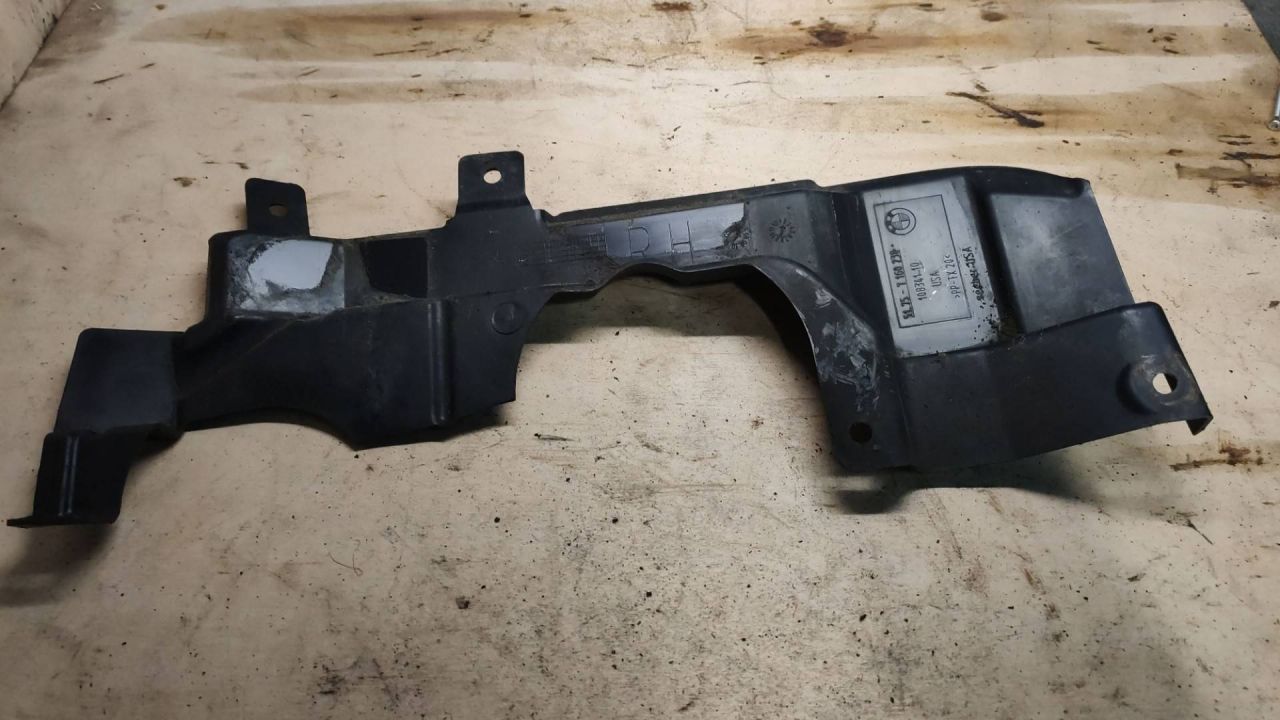 пыльник рычага правый BMW X5 E70 2007, 3.0 л., дизель, АКПП, 7160238 - фото №1