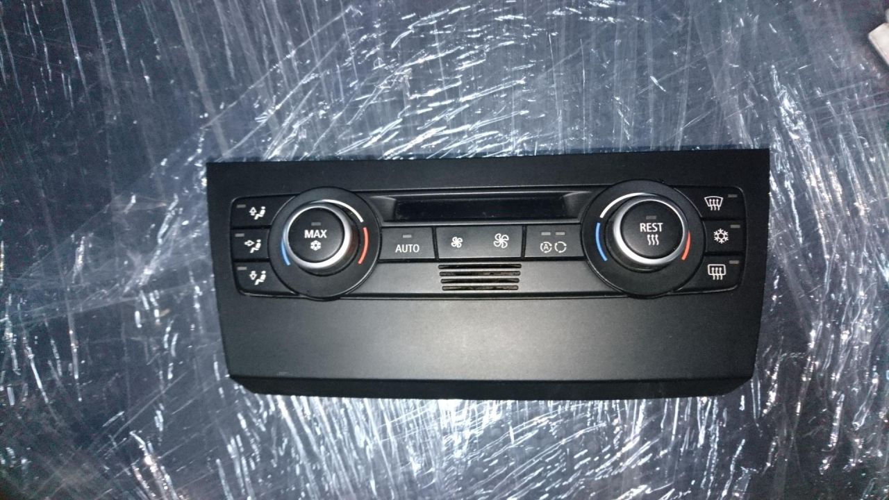 блок управления печки / климат-контроля BMW 3 серия E90/E91/E92/E93 2006, 2.0 л., дизель, АКПП, седан, 64119128214 - фото №1