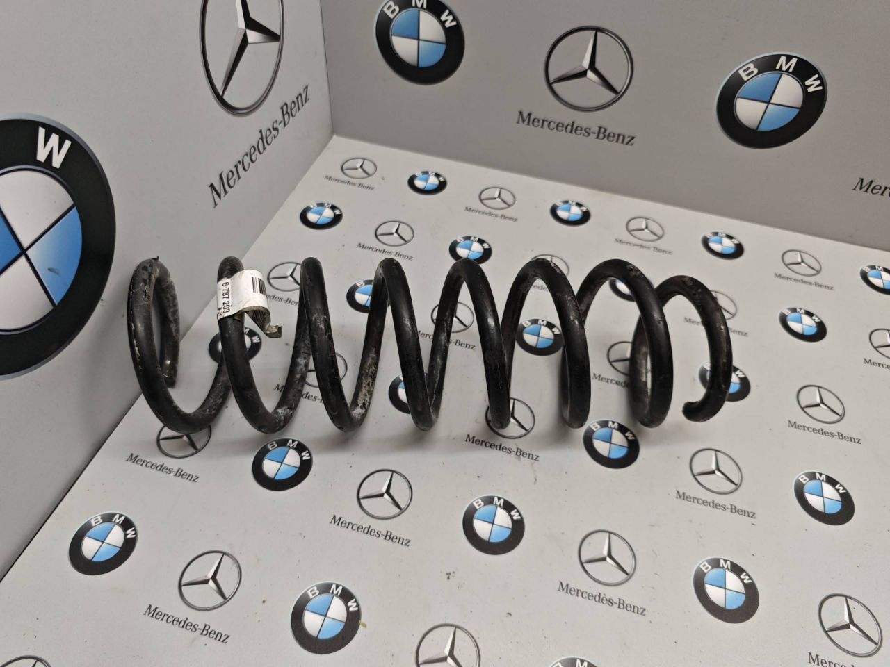 пружина задняя BMW X3 F25 2011, 3.0 л., N52 B30, бензин, 6787203 - фото №1