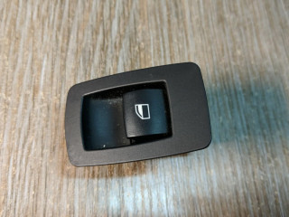 кнопка стеклоподъемника двери передней правой BMW X5 E70 2009, 3.0 л., дизель, АКПП, серый, внедорожник 5 дв., 61316945874