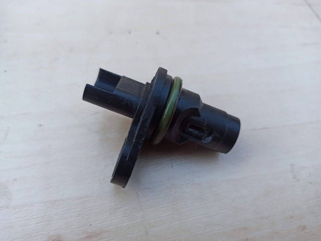 датчик распредвала BMW X3 F25 2013, 2.0 л., N20 B20 B, бензин, 7525014 - фото №1