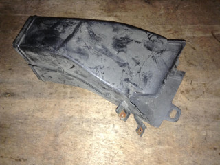 воздуховод (дефлектор) радиатора BMW 7 серия E38 [рестайлинг] 2000, 4.4 л., бензин, АКПП, седан, 8150763