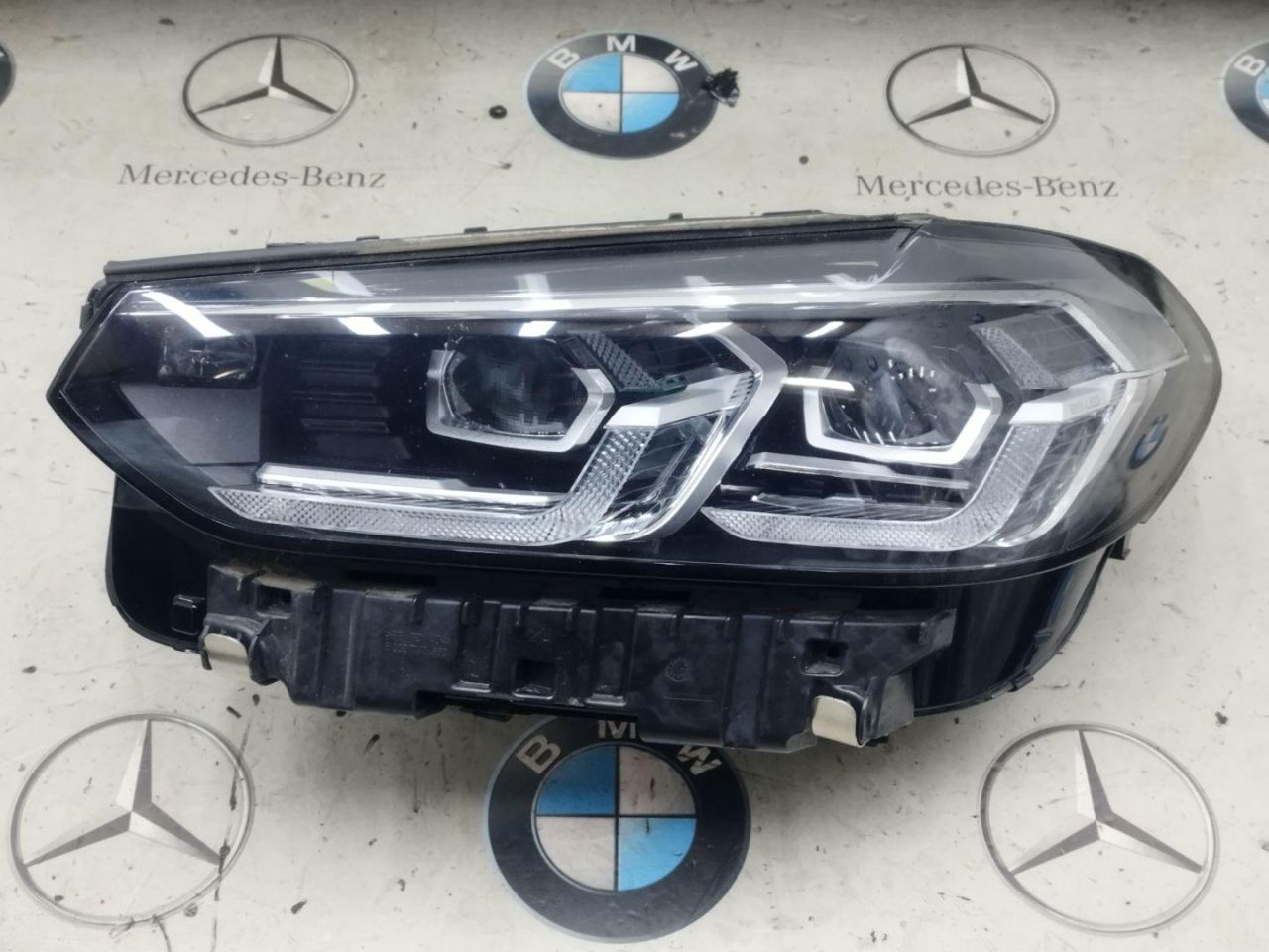 фара левая BMW 2023, 2.0 л., бензин, a300, 5A29203 - фото №1
