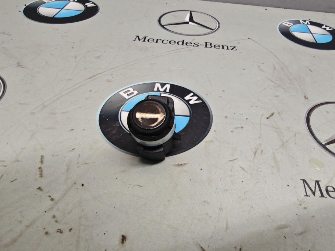 датчик парктроника BMW 2024, 3.0 л., B58B30, бензин, 475, полный привод, 5A2DA29 - фото №1