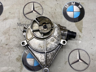 насос вакуумный BMW 4 серия F32/F33 2014, 2.0 л., бензин, купе, 7103361, 247002010