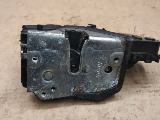 замок двери задней правой BMW 3 серия E46 2002