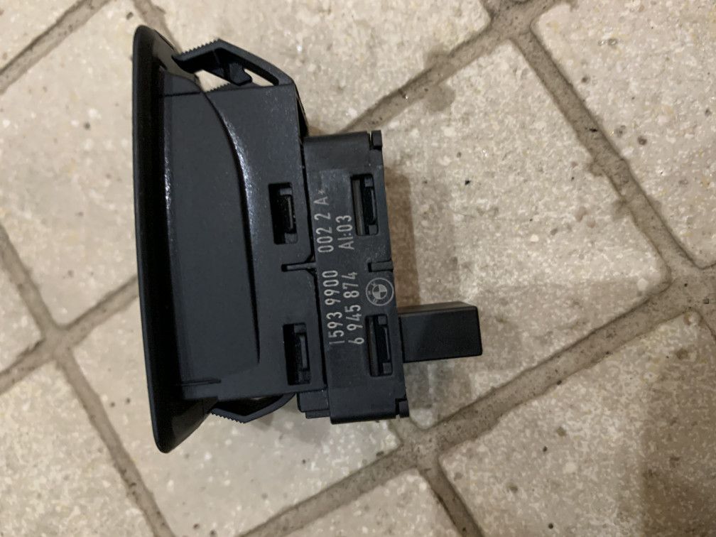 кнопка стеклоподъемника двери BMW X5 E70 2008, 3.0 л., дизель, АКПП, внедорожник 5 дв., 6945874 - фото №1