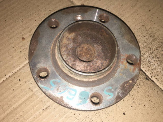 ступица передняя правая BMW 7 серия E65/E66/E67 2003, 4.4 л., бензин, АКПП, седан