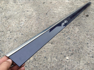 молдинг двери передней правой Mercedes-Benz M-Класс W164 2006, 3.0 л., OM 642.940, дизель, АКПП, внедорожник 5 дв.