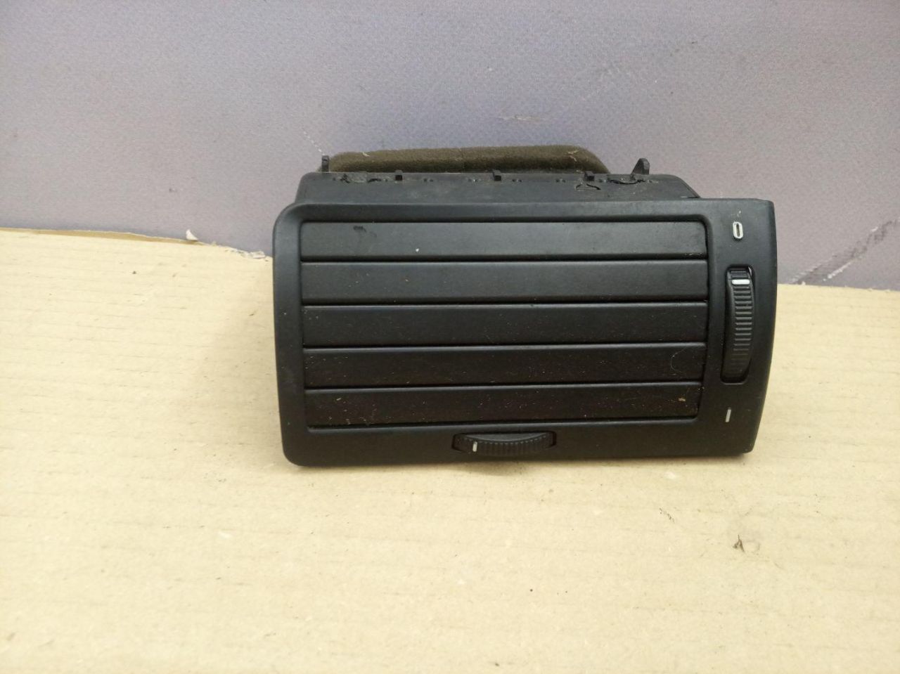 дефлектор обдува салона BMW 7 серия E38 1996, 64228390114, 8390114 - фото №1