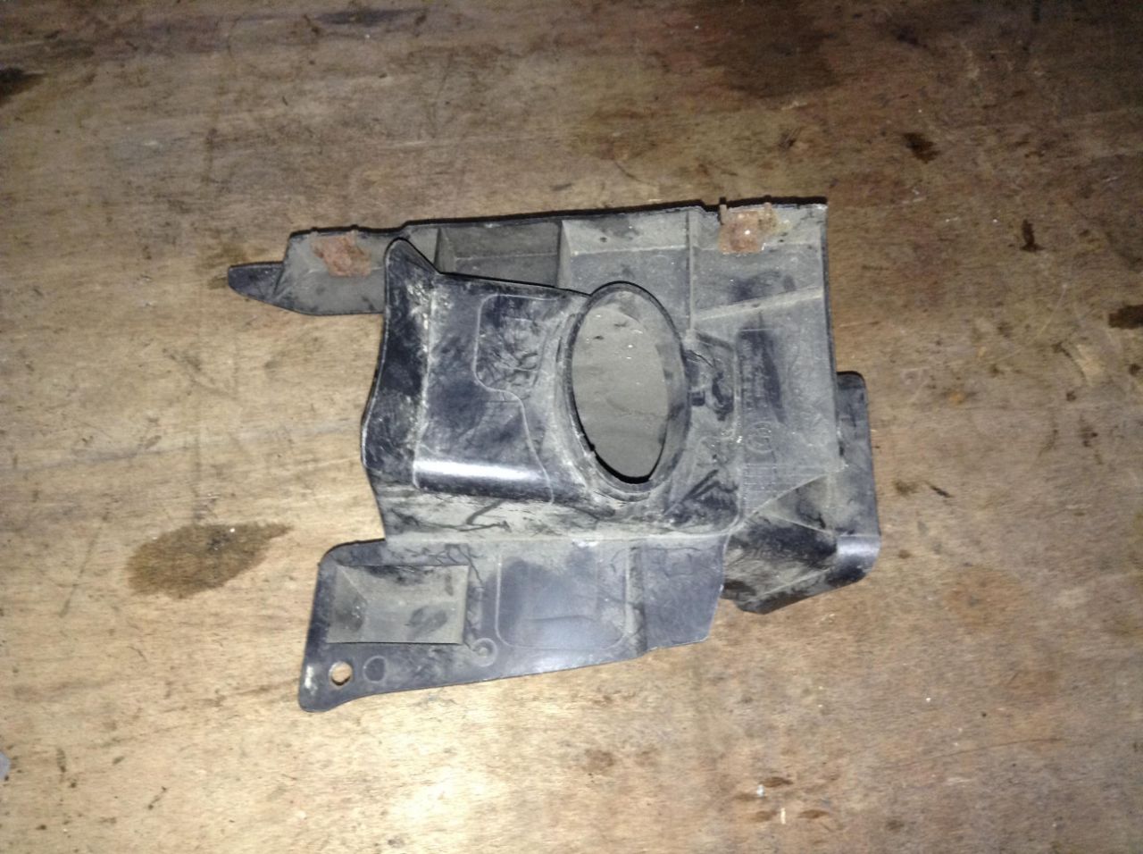 воздуховод (дефлектор) радиатора BMW 3 серия E46 2001, 2.0 л., дизель, АКПП, седан, 8238419 - фото №1