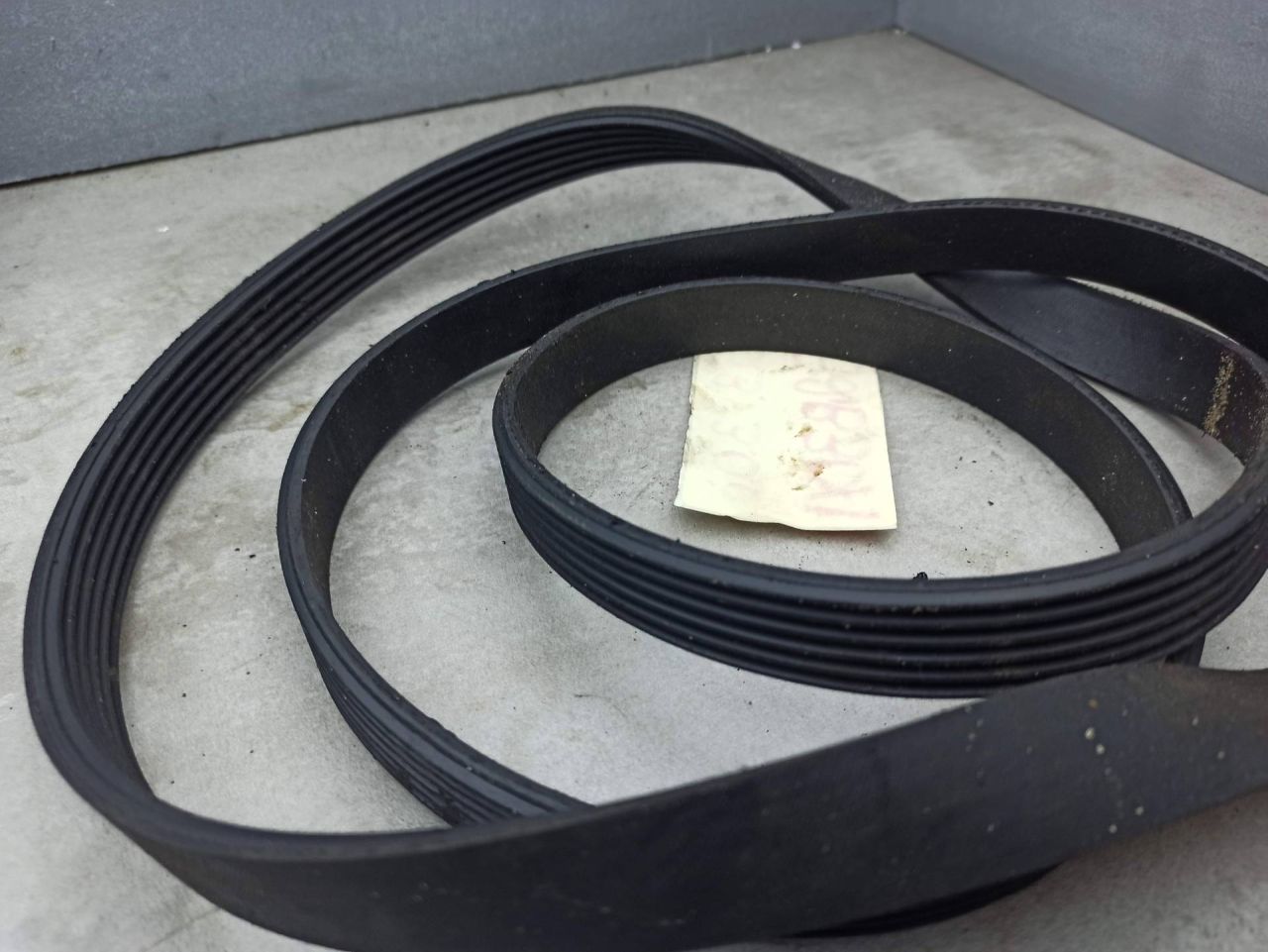 ремень генератора BMW 6 серия E63/E64 2007, 3.0 л., N52 B30 A, бензин - фото №1