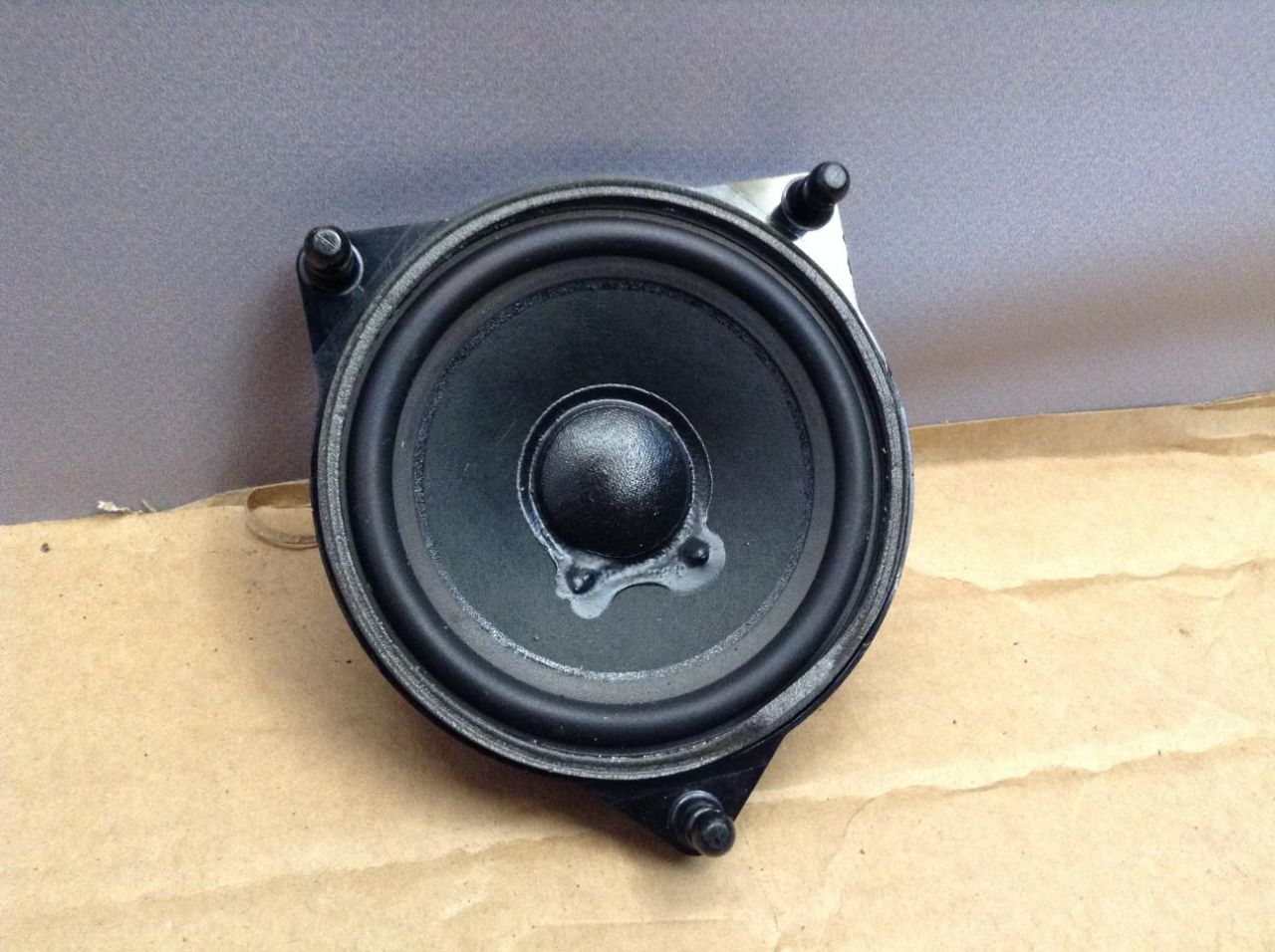 динамик высокочастотный (пищалка) Mercedes-Benz S-Класс W222/C217/A217 2015, 3.0 л., OM 642.861, дизель, АКПП, седан, A2228208002 - фото №1