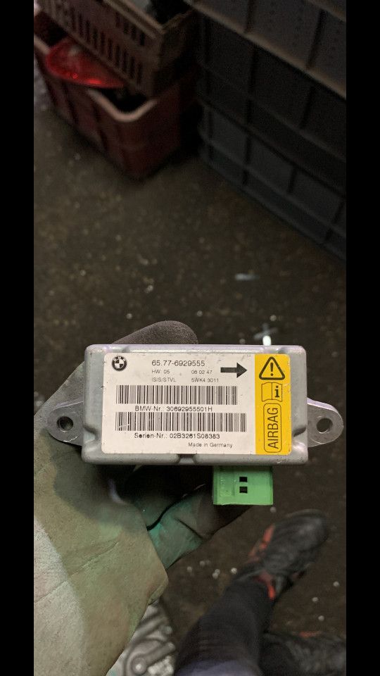 блок AirBag BMW 7 серия E65/E66/E67 2002, 65776929555 - фото №1