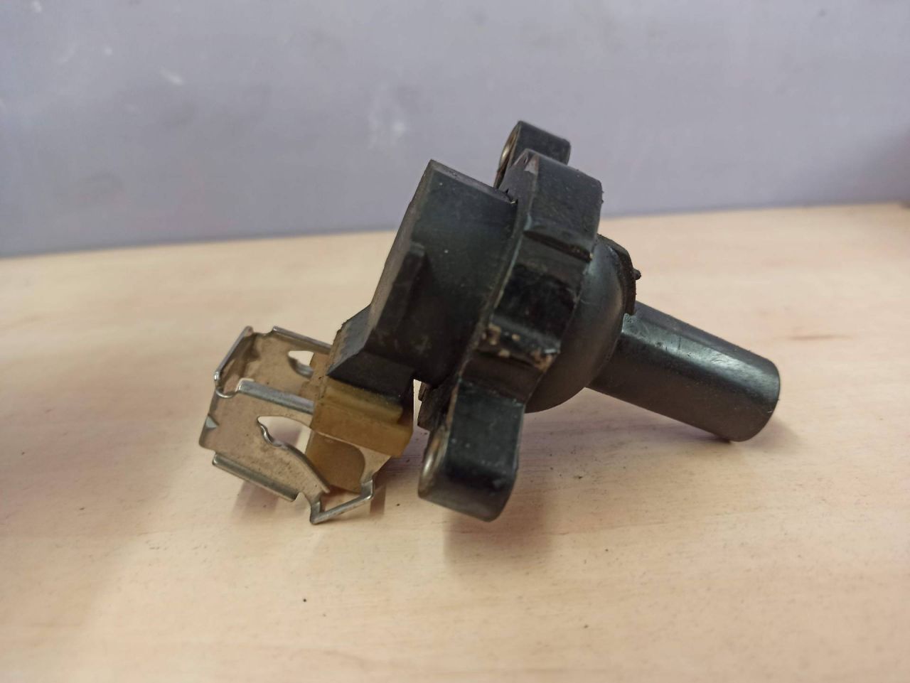 катушка зажигания BMW 5 серия E39 1996, 2.0 л., бензин, 1748017 - фото №1