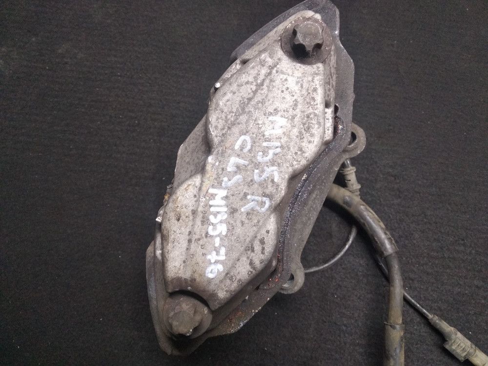 суппорт передний правый Mercedes-Benz CLS-Класс C219 2007, 3.0 л., OM 642.920, дизель, АКПП, купе - фото №1