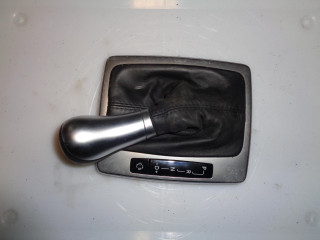 ручка кулисы КПП Mercedes-Benz E-Класс W212/S212/C207/A207 2010, 2.1 л., OM 651.924, дизель, АКПП, серебристый, седан, A2122670788