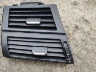 дефлектор обдува салона BMW X5 E70 2007, 3.0 л., N52 B30 AF, бензин, АКПП, 7161803