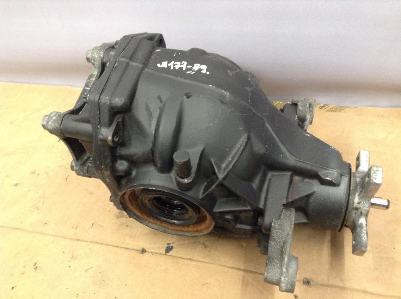 редуктор заднего моста Mercedes-Benz S-Класс W222/C217/A217 2015, 3.0 л., OM 642.861, дизель, АКПП, седан - фото №1