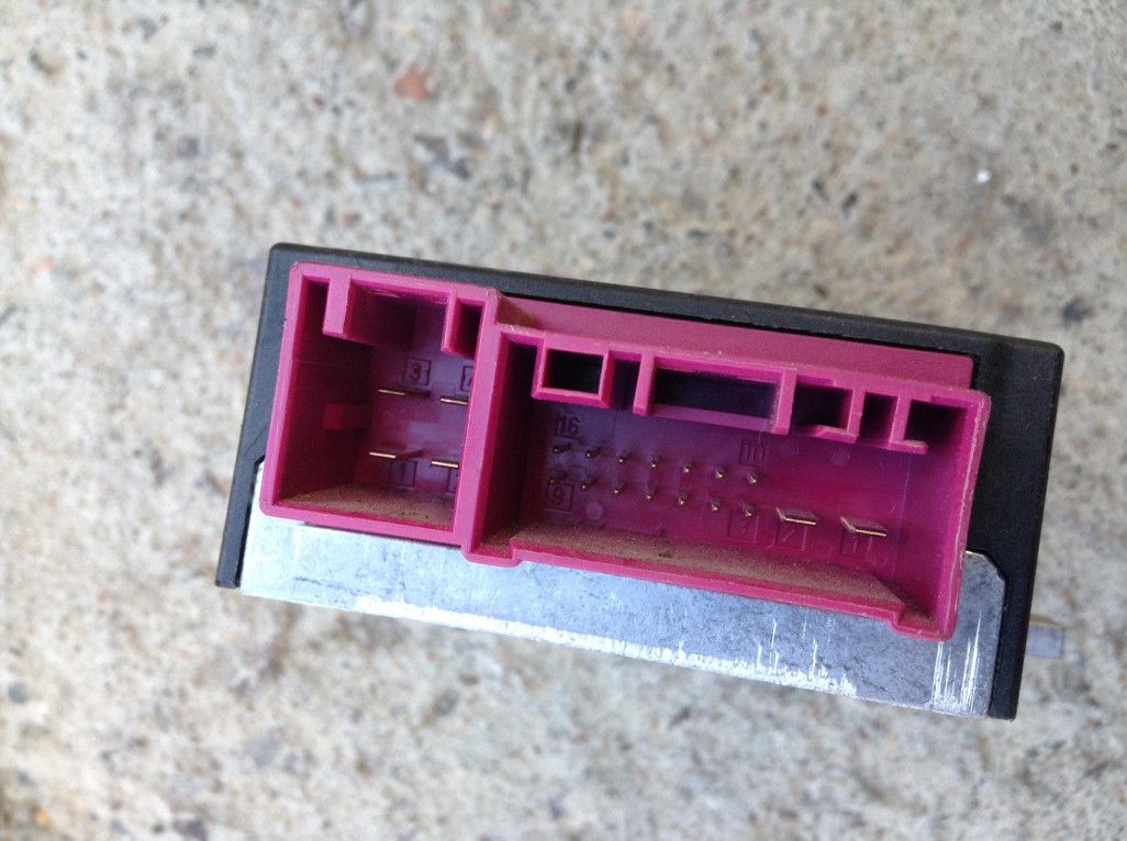 блок управления топливным насосом BMW X6 E71/E72 2010, 3.0 л., N57 D30 A, дизель, АКПП, внедорожник 5 дв., 16147276046, 7276046 - фото №1