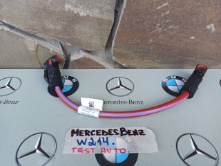 плюсовой провод аккумулятора Mercedes-Benz E-Класс W214 2025, 2.0 л., дизель, A2145400617