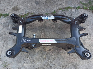 балка подвески задняя BMW 2024, 3.0 л., бензин, 8067482